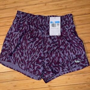 Nike Girls' One Dri-Fit High-Waisted Woven Training Short